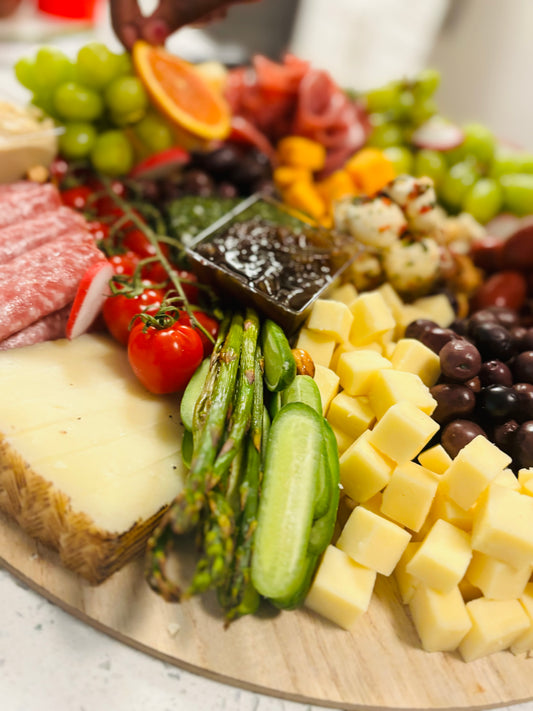 Burrata & Bleu (Premium Cheese Board)